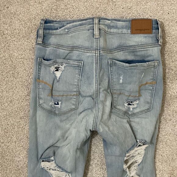 AE ripped super high rise skinny jeans light wash size 2 - Picture 6 of 6